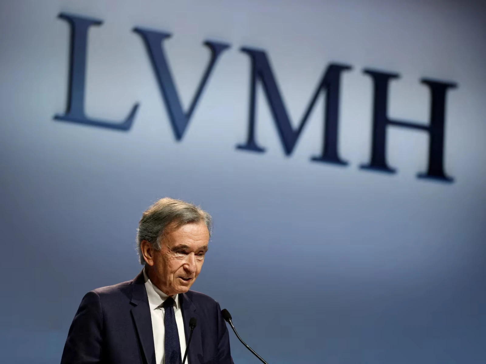 LVMH deja el top 10 europeo ante un nuevo ciclo para el lujo