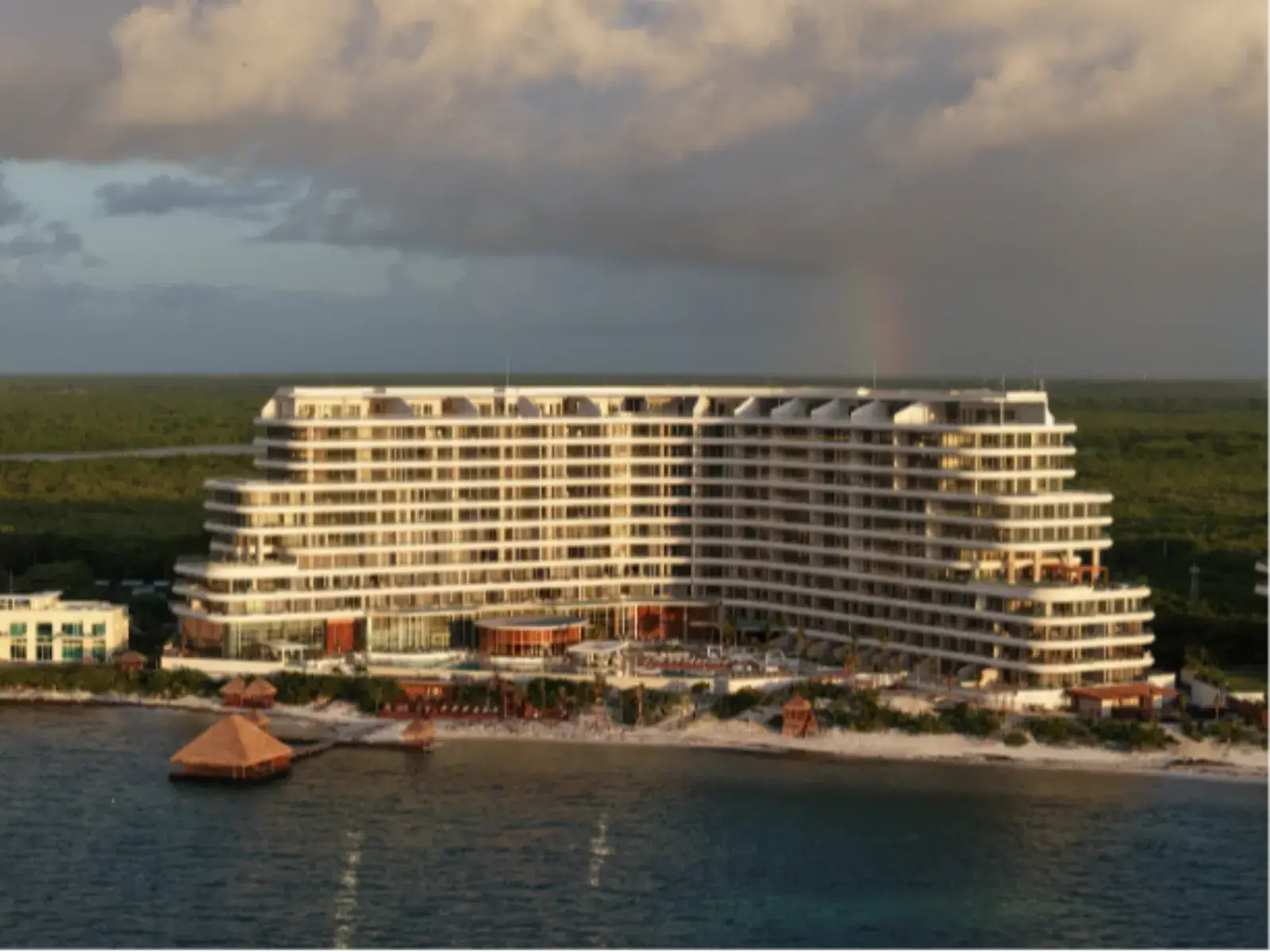 The St. Regis Costa Mujeres Resort, Cancún debuta como un refinado enclave entre la tierra y el mar en México